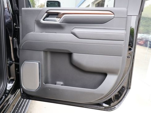 New 2026 GMC Sierra 2500 Denali w/ Denali Reserve Package AWD/4WD image 42