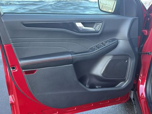 New 2026 Ford Escape ST-Line w/ Tech Pack #1 image 17