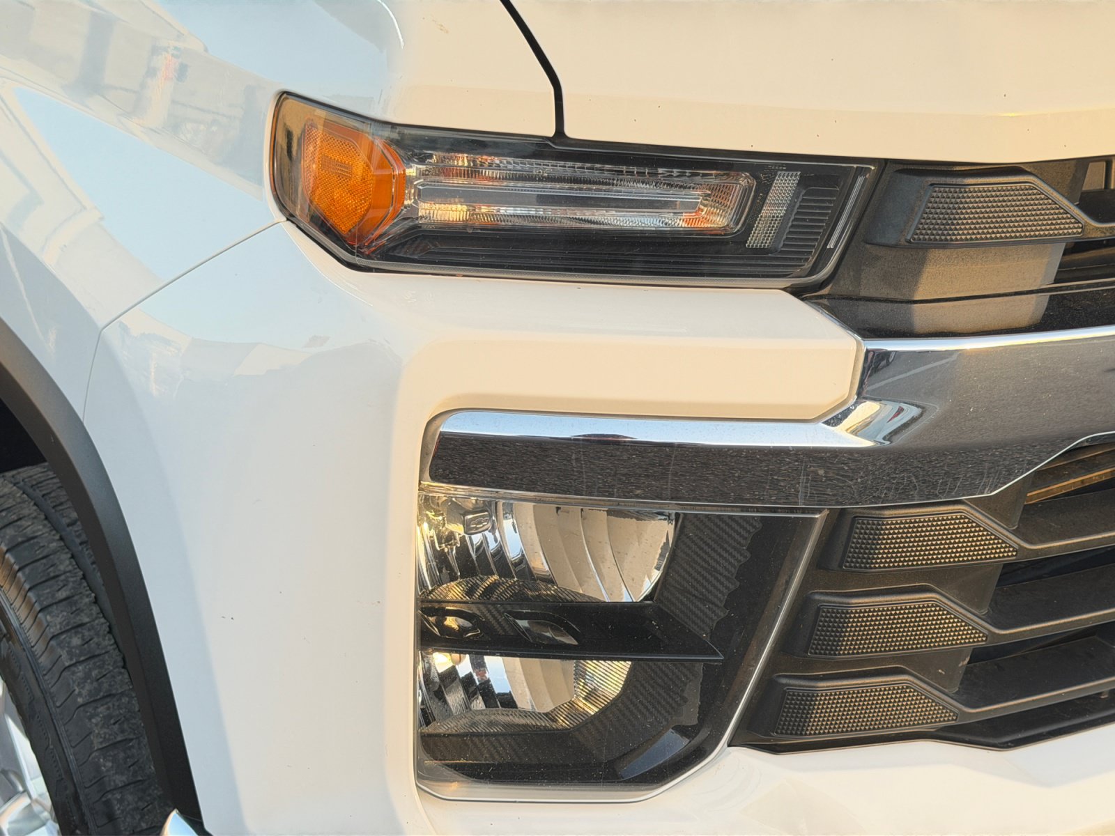Used 2024 Chevrolet Silverado 2500 LT AWD/4WD image 31