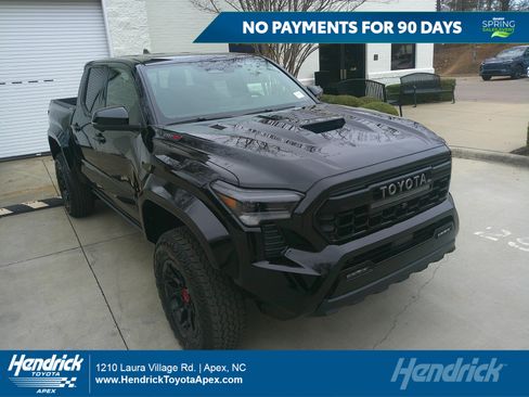 Used 2025 Toyota Tacoma TRD Pro image 1