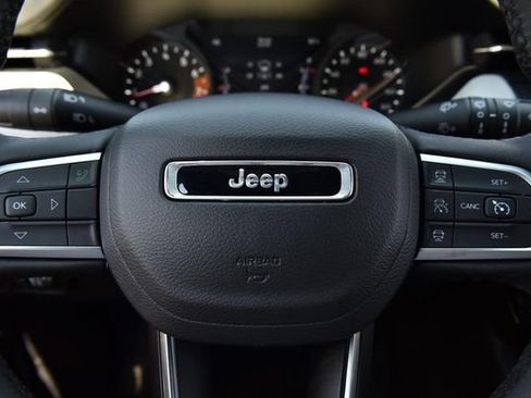 Used 2025 Jeep Compass Limited AWD/4WD image 20