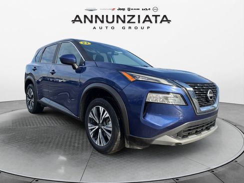 Certified 2023 Nissan Rogue SV image 7