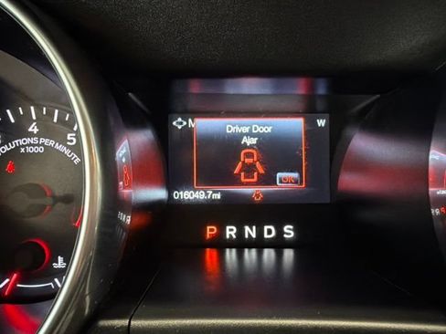Used 2019 Ford Mustang GT RWD image 17