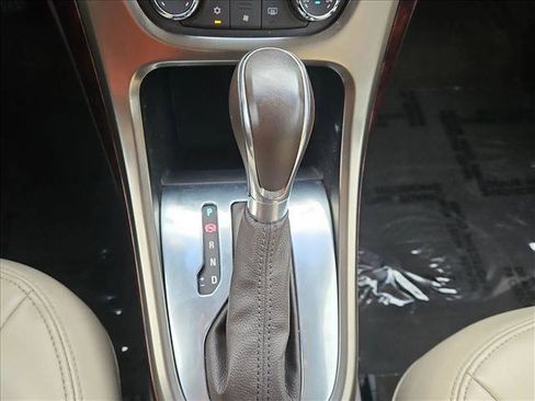 Used 2012 Buick Verano Convenience image 12