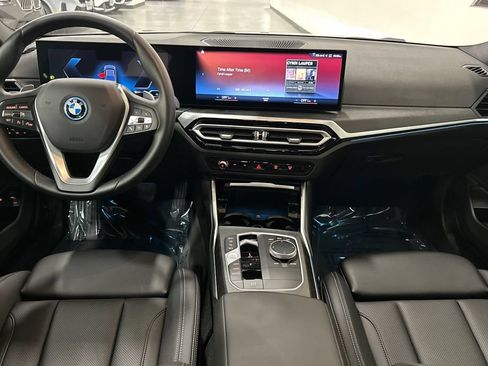 Used 2024 BMW 330e w/ Convenience Package RWD image 15