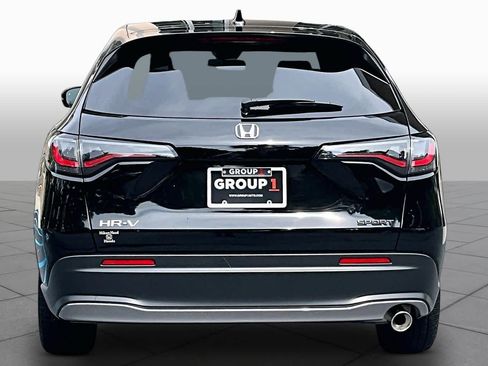 Used 2025 Honda HR-V Sport image 5