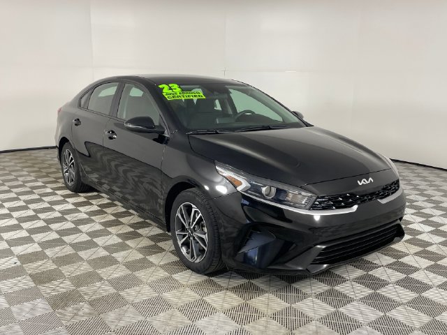 Certified 2023 Kia Forte LXS w/ LXS Technology Package FWD image 25