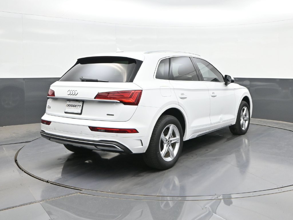 Used 2021 Audi Q5 2.0T Premium w/ Convenience Package AWD/4WD image 11