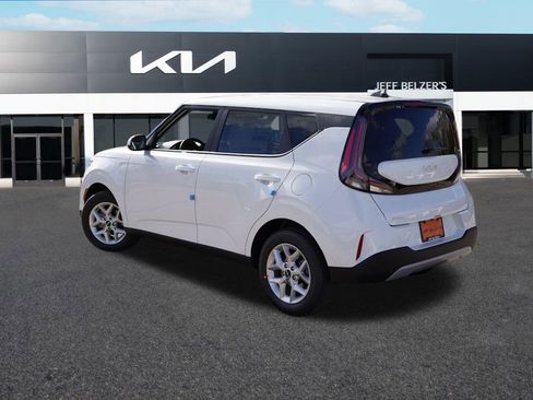 New 2025 Kia Soul LX image 5