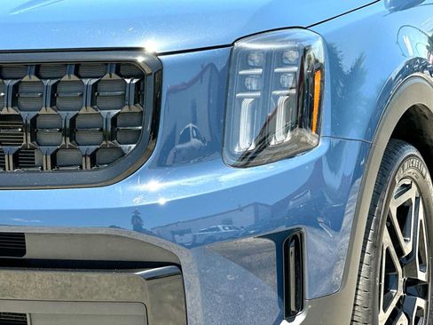 Used 2025 Kia Telluride EX X-Line AWD/4WD image 16