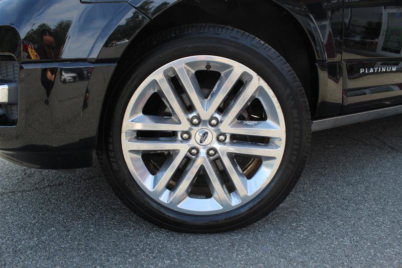 Used 2017 Ford Expedition EL Platinum AWD/4WD image 9