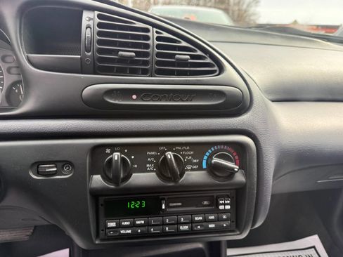 Used 2000 Ford Contour SE image 19