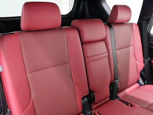 Used 2022 Lexus GX 460 Premium w/ Premium Package image 47