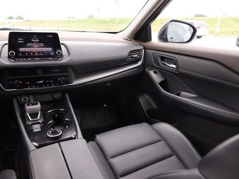 Certified 2023 Nissan Rogue SV w/ SV Premium B Package AWD/4WD image 26