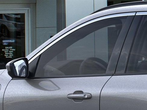 New 2024 Ford Escape SE image 20