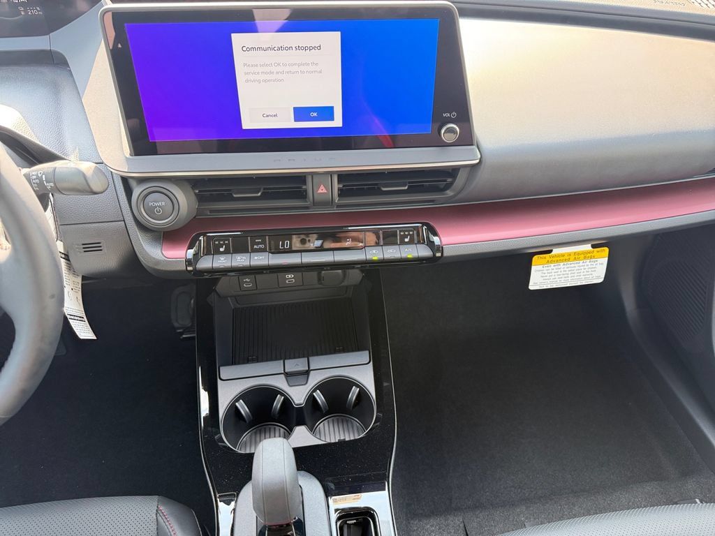 New 2026 Toyota Prius Plug-In Hybrid FWD image 11