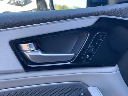 Used 2026 Acura MDX FWD w/ Technology Package image 14