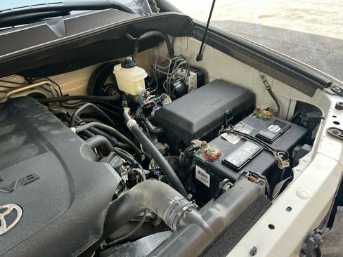 Used 2013 Toyota Sequoia Platinum image 56