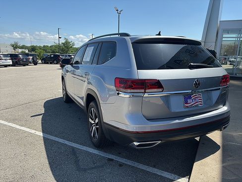 Used 2022 Volkswagen Atlas SE AWD/4WD image 3