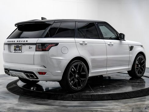 Used 2020 Land Rover Range Rover Sport SVR image 13