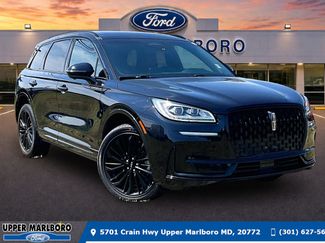Used 2023 Lincoln Corsair Reserve w/ Equipment Group 201A AWD/4WD video 1