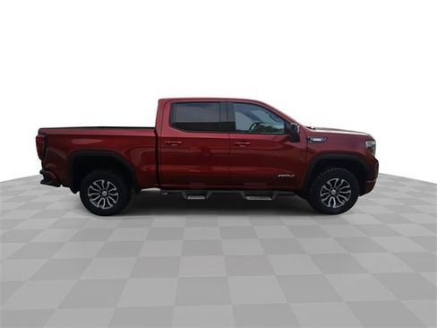 Used 2021 GMC Sierra 1500 AT4 w/ AT4 Value Package image 9