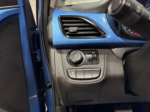 Used 2017 Chevrolet Spark LT image 13