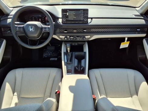 New 2025 Honda Accord SE image 10
