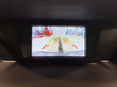 Used 2018 Ford Transit Connect XLT image 24