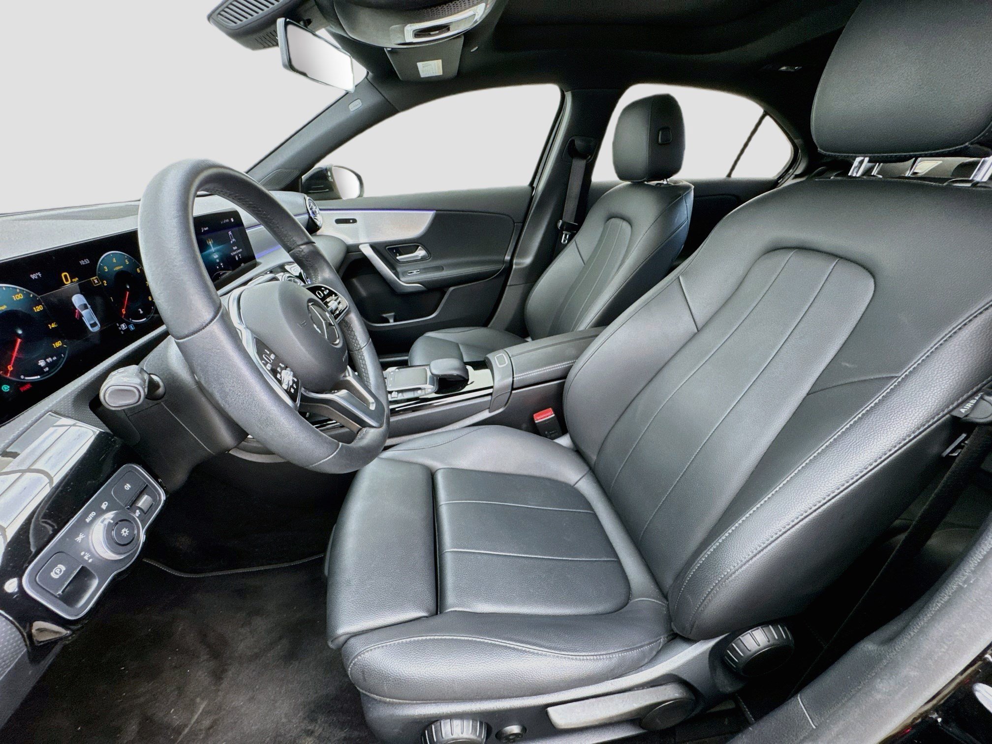 Used 2022 Mercedes-Benz A 220 image 13