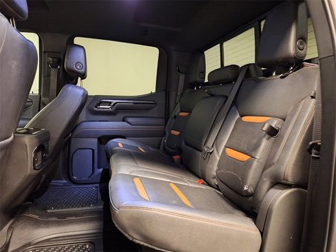Used 2023 GMC Sierra 1500 AT4 w/ AT4 Preferred Package image 12
