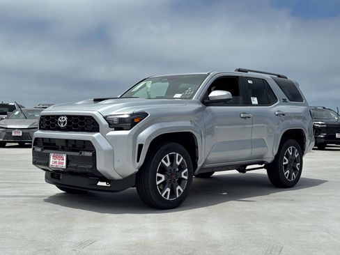 New 2026 Toyota 4Runner TRD Sport Premium AWD/4WD image 11