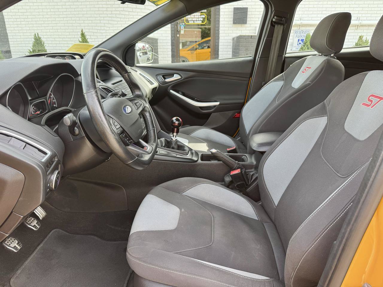 Used 2015 Ford Focus ST FWD image 12