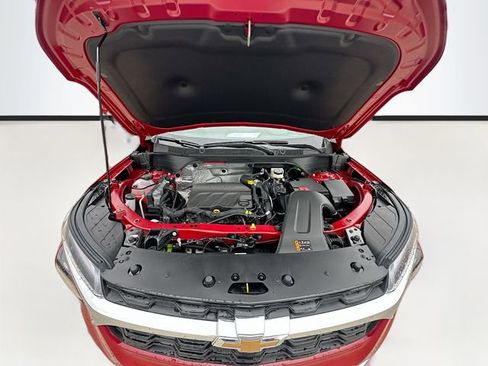 New 2026 Chevrolet Trax LT w/ LPO, Blackout Package image 29