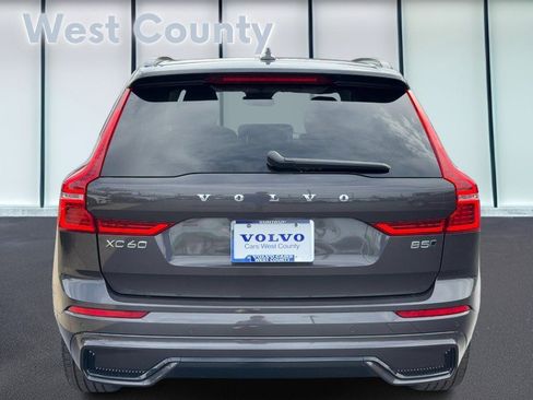 Certified 2025 Volvo XC60 B5 Plus image 6