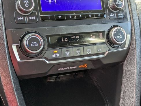 Used 2019 Honda Civic LX image 19