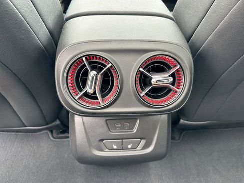 New 2024 Chevrolet Blazer EV RS image 31