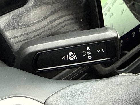 Used 2022 Rivian R1S Launch Edition AWD/4WD image 17
