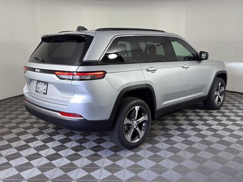 New 2026 Jeep Grand Cherokee Limited AWD/4WD image 4