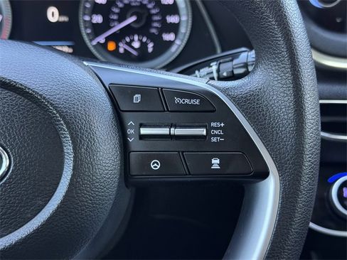 Used 2023 Hyundai Sonata SEL image 12