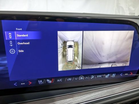 New 2026 Chevrolet Suburban Premier image 21