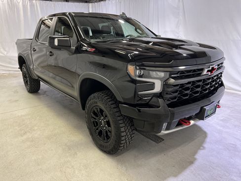 Certified 2023 Chevrolet Silverado 1500 ZR2 w/ Technology Package AWD/4WD image 2