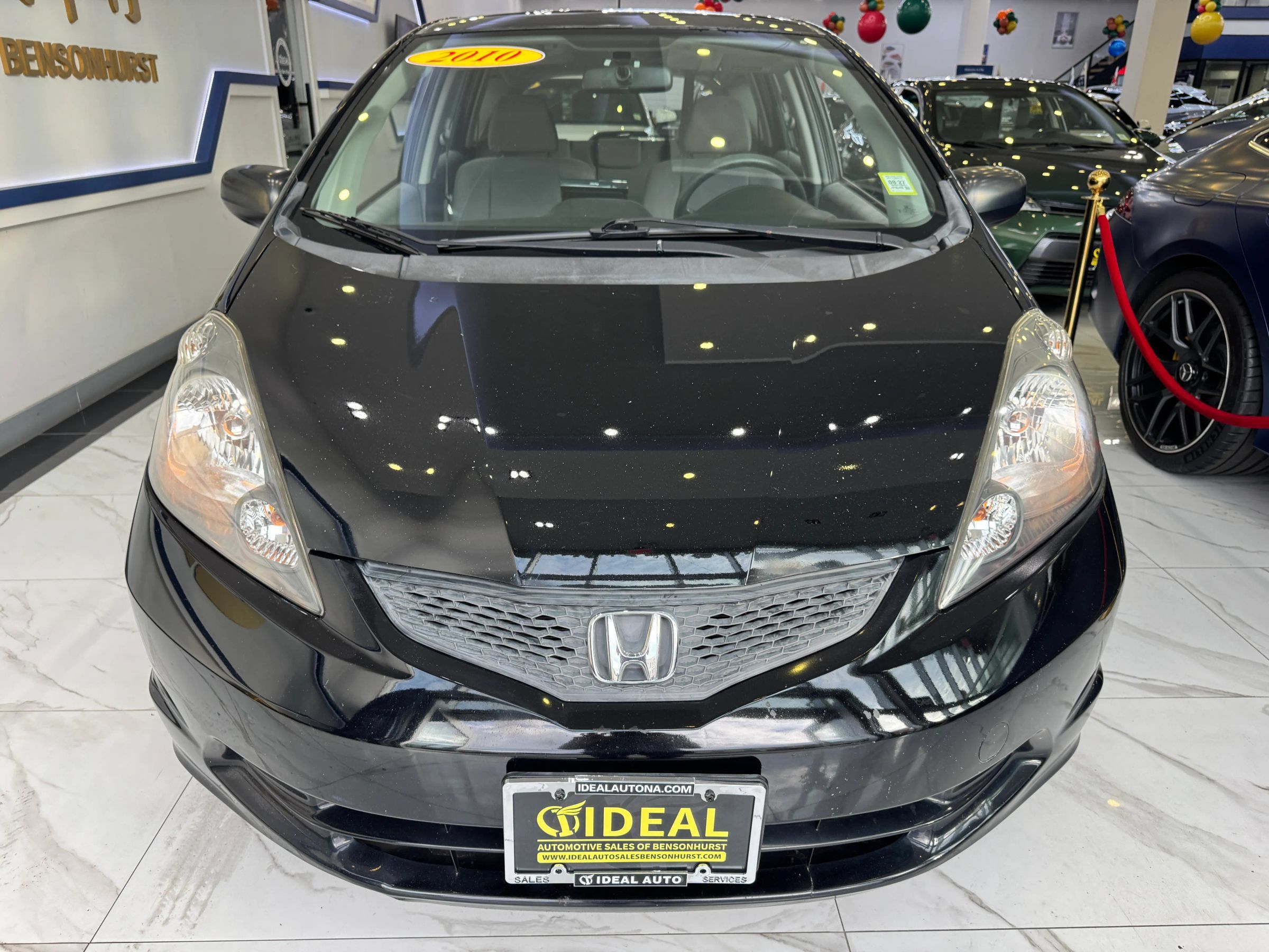 Used 2010 Honda Fit image 2