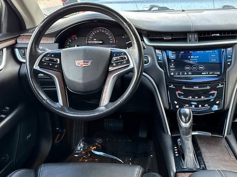 Used 2019 Cadillac XTS Luxury image 14
