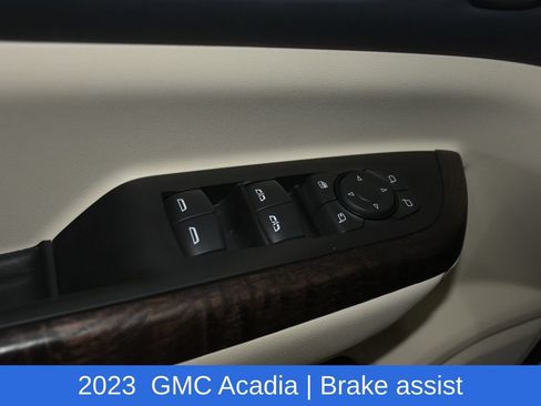 Used 2023 GMC Acadia Denali w/ Denali Ultimate Package AWD/4WD image 22