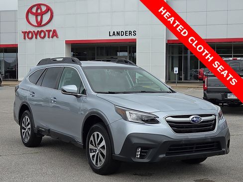 Used 2020 Subaru Outback Premium AWD/4WD image 1