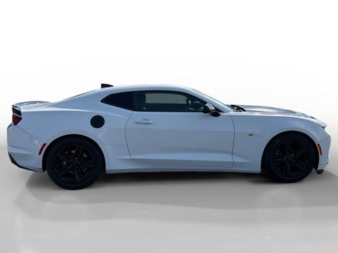 Used 2019 Chevrolet Camaro LT image 6