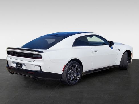New 2026 Dodge Charger Scat Pack w/ Blacktop Package AWD/4WD image 4