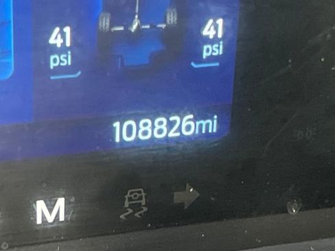 Used 2022 Ford Bronco Black Diamond image 17