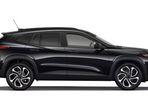 New 2026 Chevrolet Trax RS w/ Driver Confidence Package FWD image 4